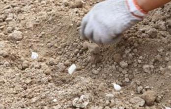 ��ʩ���ϸ��������h������