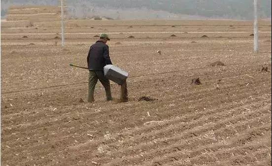 �����@�������װ����M�X���@7���e�`�󲿷��˶�����