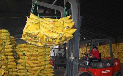 ���؃r��������޲������ã��A�y9����Ѯ�����λ�P��