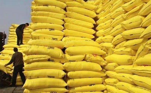 �����r�輴�����ӣ����؃r�񹝹�����