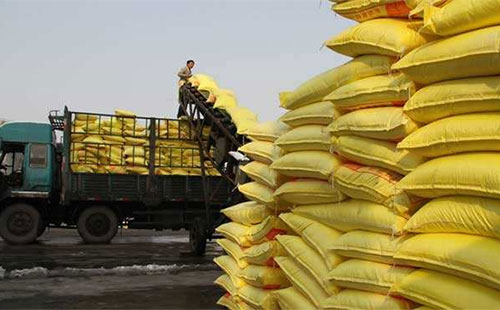 ���أ��ܲ����^��