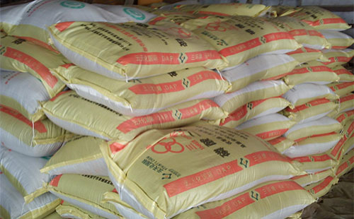 ���@���齩�֞���������(sh��)��(j��ng)�N�̌�(du��)��ُ(g��u)�ɑ]����