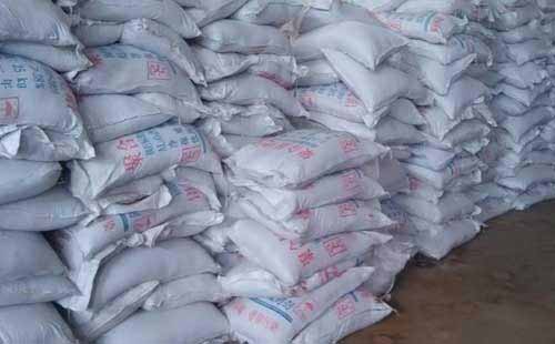 �׷ʴ��N�������В�β�����ڃr������С���´�Ŀ���