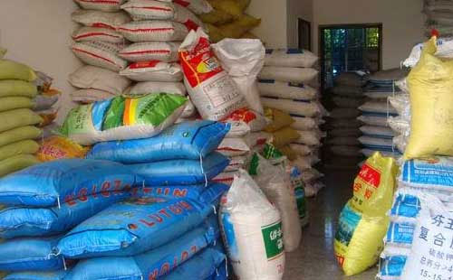 ���ظ�λ���m���׷ʾo�S��󣬏ͷ�현ݶ���