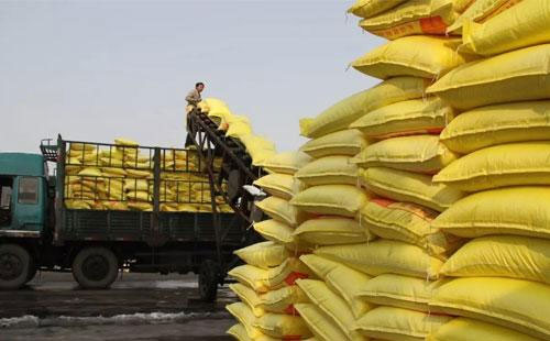 �����Ј����mƫ���\�БB�ݣ��̼Ҳ�ُ��Ը���