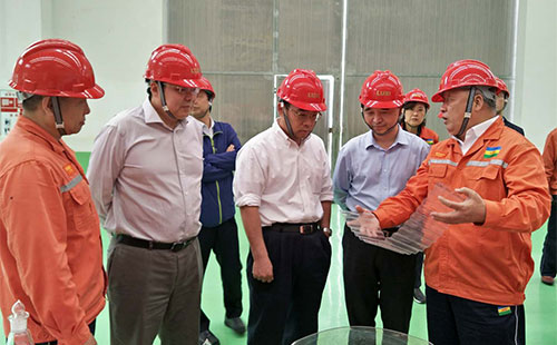 �л����F�h�M�ɆTһ�Ѕ��^�{���������F