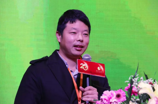 ���ܵľGɫ�r(n��ng)�A ��(chu��ng)�µ��Ǯa(ch��n)�I(y��) ӭ�ӵ���δ��2005.png