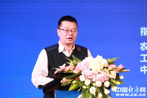 �����ͣ����ʌ������r�I�lչ���^���аl�]��Ҫ����